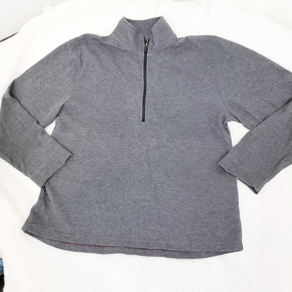 athletic fit sweatshirt